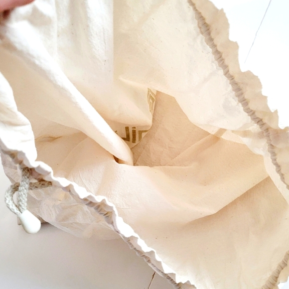 Emilime Drawstring Bag - Picture 5 of 6